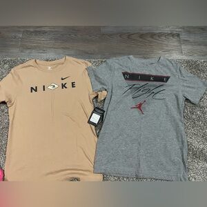 Nike Kids Tan and Gray Short Sleeve Tees